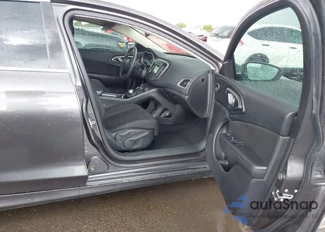 2016 Chrysler 200 Limited from USA, damaged, VIN 1C3CCCAB4GN163757